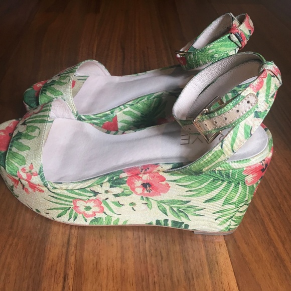 RAYE Olly Wedge - Picture 3 of 8